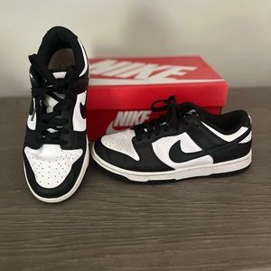 Nike Panda Dunk Low